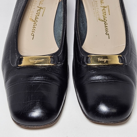 Vtg Salvatore Ferragamo Black Wmn A4 Extra Narrow Croc Embossed Pumps - Picture 3 of 10